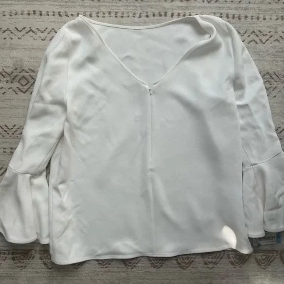 Carolina Herrera Elegant White Garment